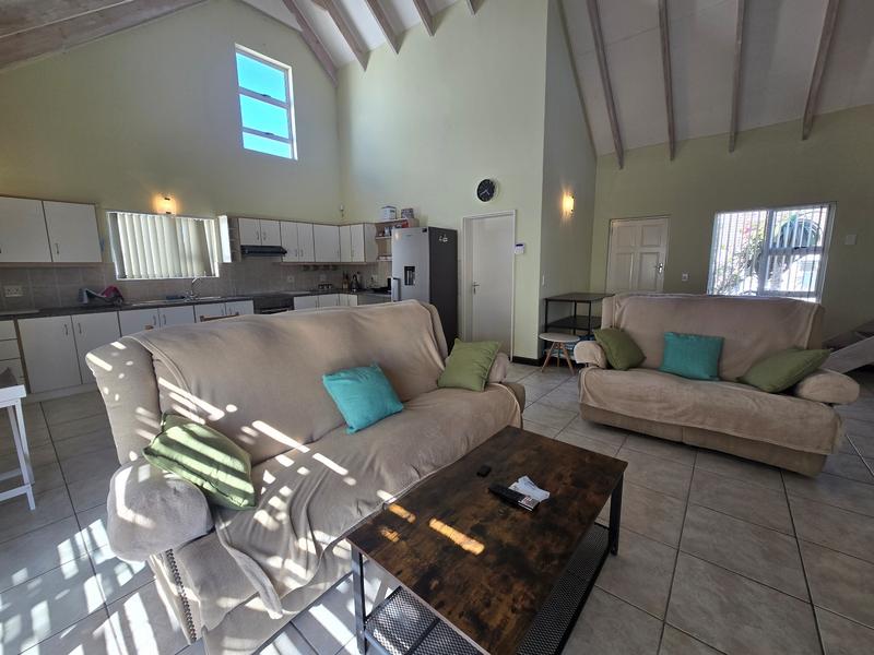 2 Bedroom Property for Sale in Golden Mile Western Cape